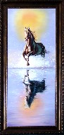 Лошадь, скачущая по воде