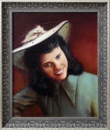 Старый портрет девушки в шляпке